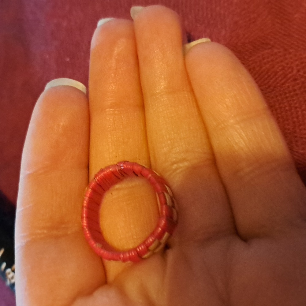 Pink woven ring size 7.5 like new - Picture 3 of 3